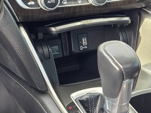 Used 2020 Honda Accord EX-L image 27