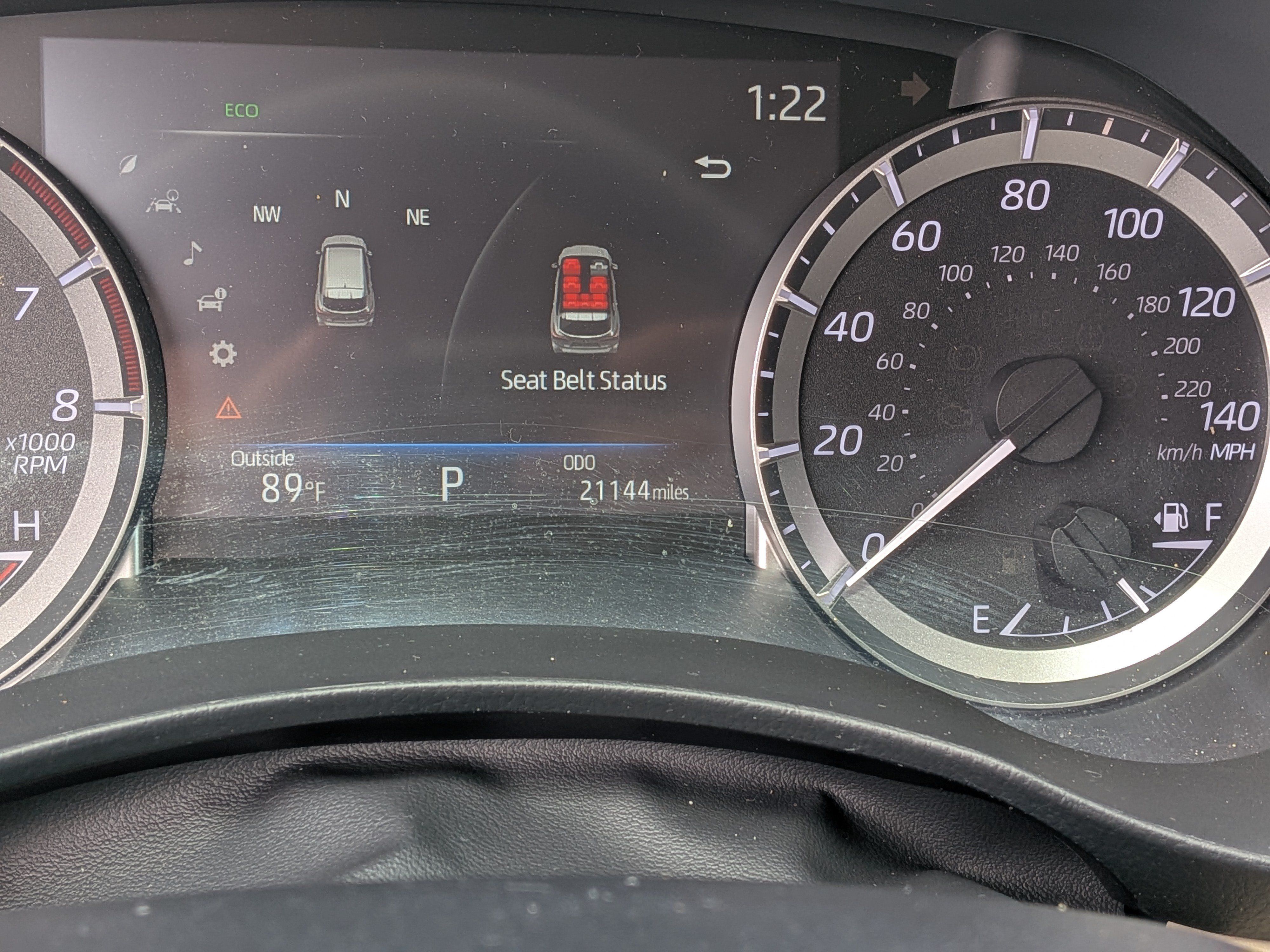 Used 2023 Toyota Highlander XLE FWD image 29