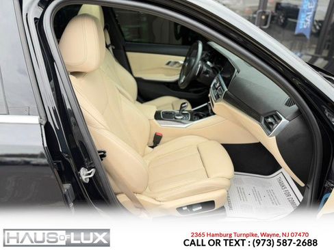 Used 2022 BMW 330i xDrive Sedan w/ Convenience Package image 17