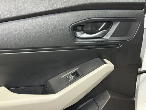 Certified 2024 Honda Accord EX image 31