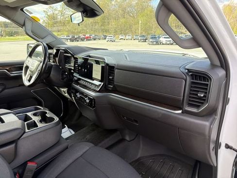 Used 2022 GMC Sierra 1500 Elevation AWD/4WD image 30