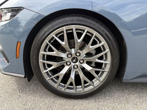 Used 2024 Ford Mustang Premium image 23