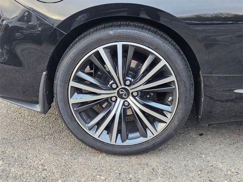 Used 2021 INFINITI Q60 3.0t Luxe w/ Essential Package image 9