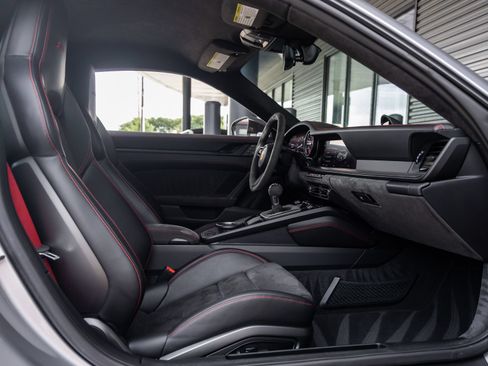 Certified 2022 Porsche 911 Carrera 4 GTS AWD/4WD image 40