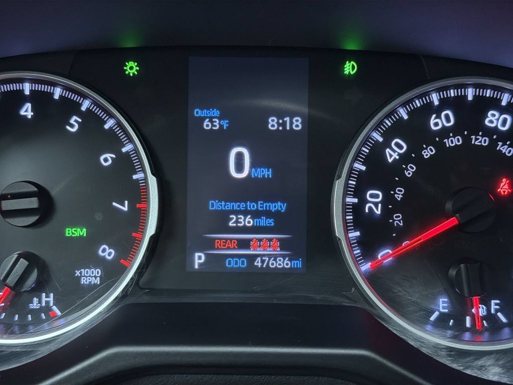 Certified 2020 Toyota RAV4 XLE Premium AWD/4WD image 27