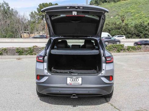 Used 2023 Volkswagen ID.4 Pro image 25