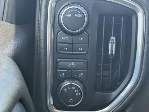 Used 2020 Chevrolet Silverado 1500 LT w/ All-Star Edition image 27