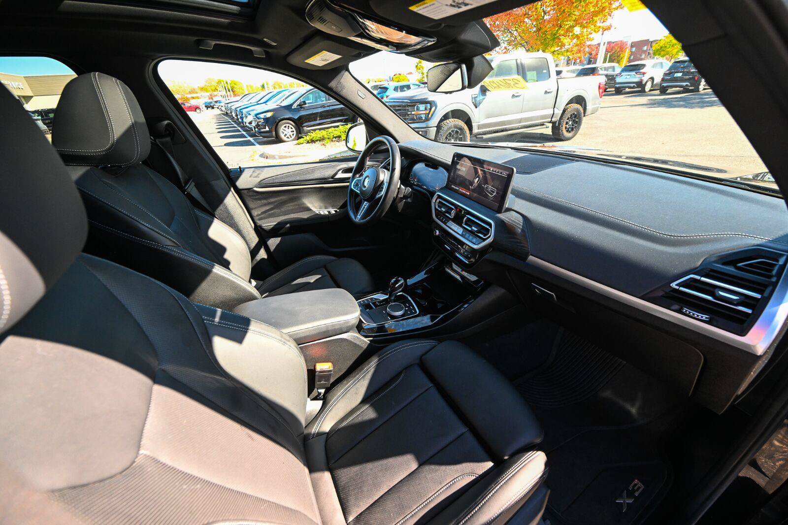 Used 2023 BMW X3 M40i AWD/4WD image 25