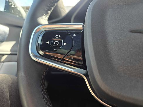 Used 2023 Polestar Polestar 2 w/ Pilot Pack image 33