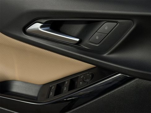 Certified 2026 Chevrolet Equinox ACTIV w/ Safety and Technology Package image 25