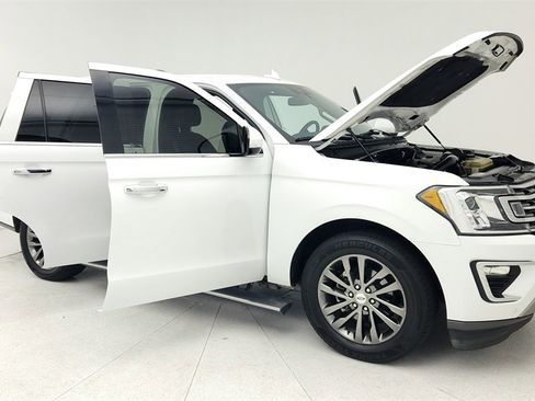 Used 2020 Ford Expedition Limited image 13