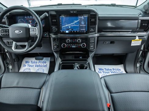 New 2026 Ford F250 Lariat w/ Lariat Premium Package AWD/4WD image 24