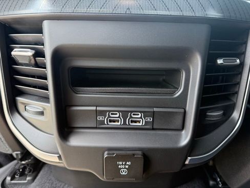 Certified 2026 RAM 1500 Big Horn AWD/4WD image 22