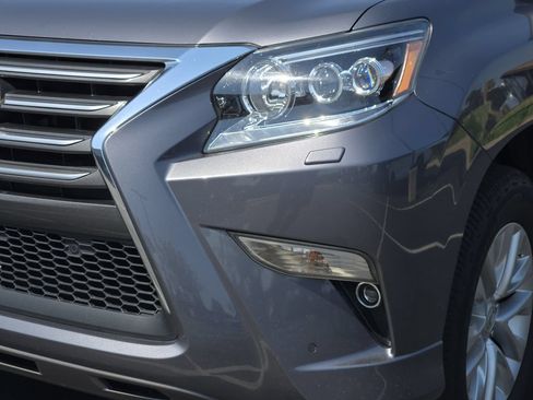 Used 2018 Lexus GX 460 Premium AWD/4WD image 10