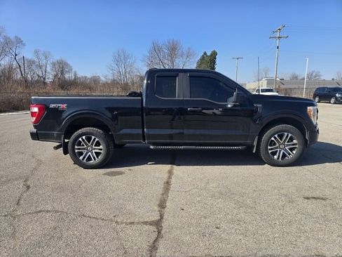 Used 2022 Ford F150 XL w/ STX Appearance Package image 2