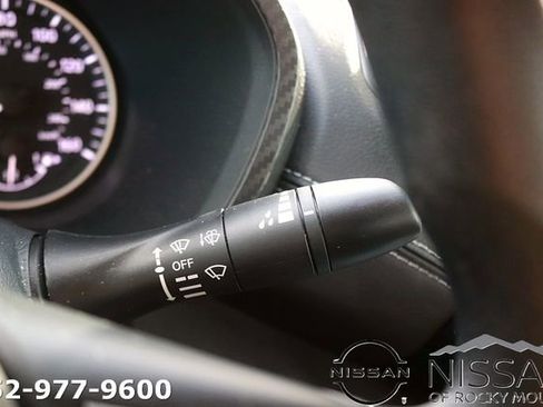 Used 2024 Nissan Sentra SV FWD image 24