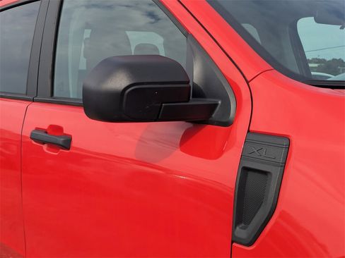 Used 2022 Ford Maverick XL image 10