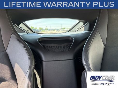Used 2020 Jaguar F-TYPE R-Dynamic AWD/4WD image 22