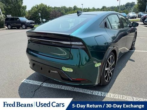 Used 2025 Toyota Prius Plug-In Hybrid FWD image 9