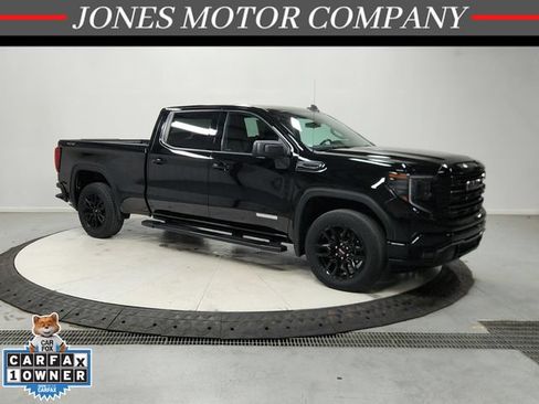 Used 2023 GMC Sierra 1500 Elevation AWD/4WD image 1