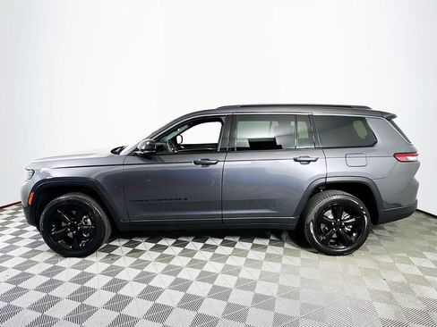 Used 2026 Jeep Grand Cherokee L Limited w/ Limited Altitude Package AWD/4WD image 4