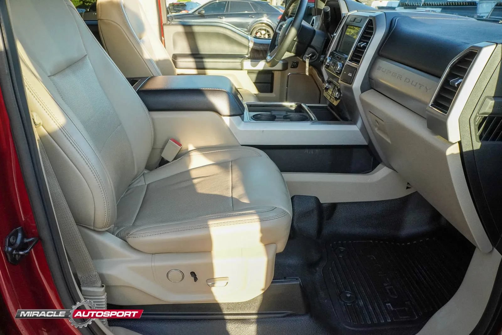 Used 2019 Ford F250 Lariat w/ Lariat Value Package AWD/4WD image 31