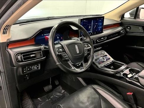 Used 2021 Lincoln Nautilus Reserve image 14