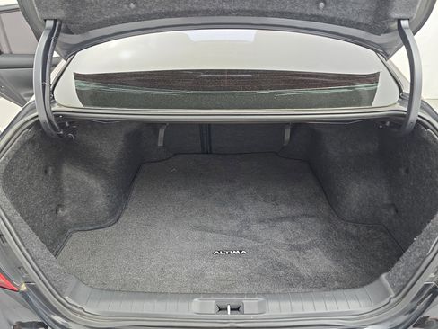 Used 2018 Nissan Altima 2.5 SR w/ SR Special Edition image 12