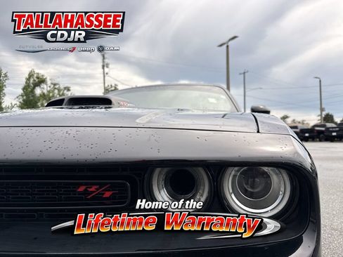 Used 2022 Dodge Challenger R/T Scat Pack w/ Shaker Package RWD image 11