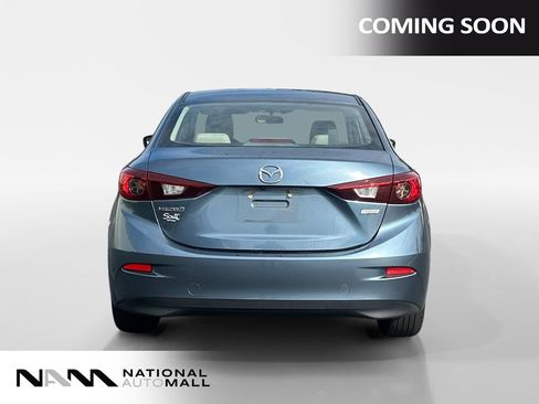Used 2016 MAZDA MAZDA3 i Sport w/ Preferred Equipment Package image 4
