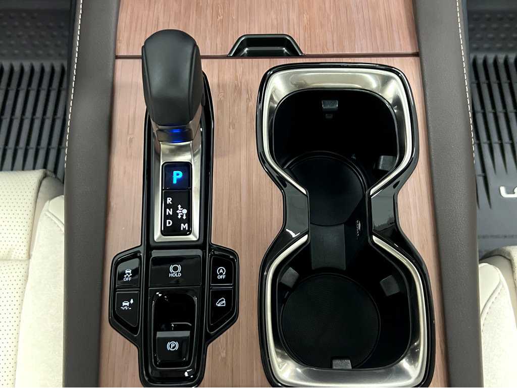 New 2026 Lexus RX 350 AWD image 32