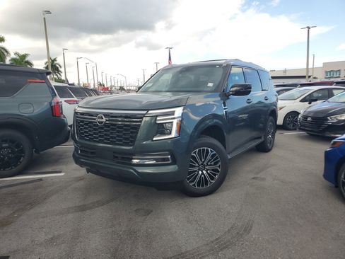 New 2025 Nissan Armada SL w/ Captain's Chari Seat Package image 26