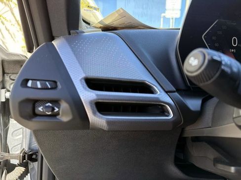 Used 2025 BMW 228i xDrive w/ M Sport Package image 32