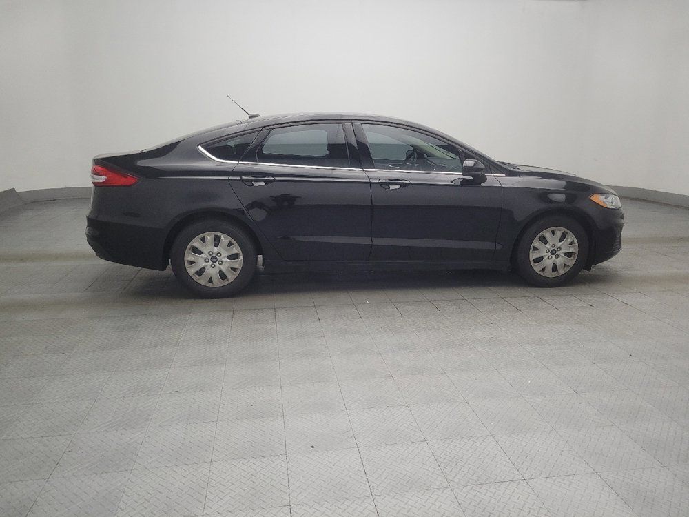 Used 2019 Ford Fusion S FWD image 10