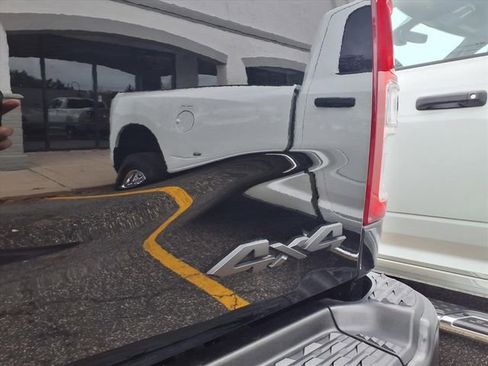 Used 2024 RAM 2500 Tradesman image 10