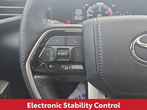 Used 2024 Toyota Sequoia Limited image 28