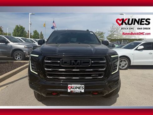 Used 2026 GMC Yukon AT4 Ultimate w/ LPO, Floor Liner Package AWD/4WD image 3