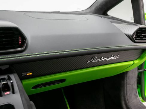 Used 2024 Lamborghini Huracan Tecnica RWD image 34