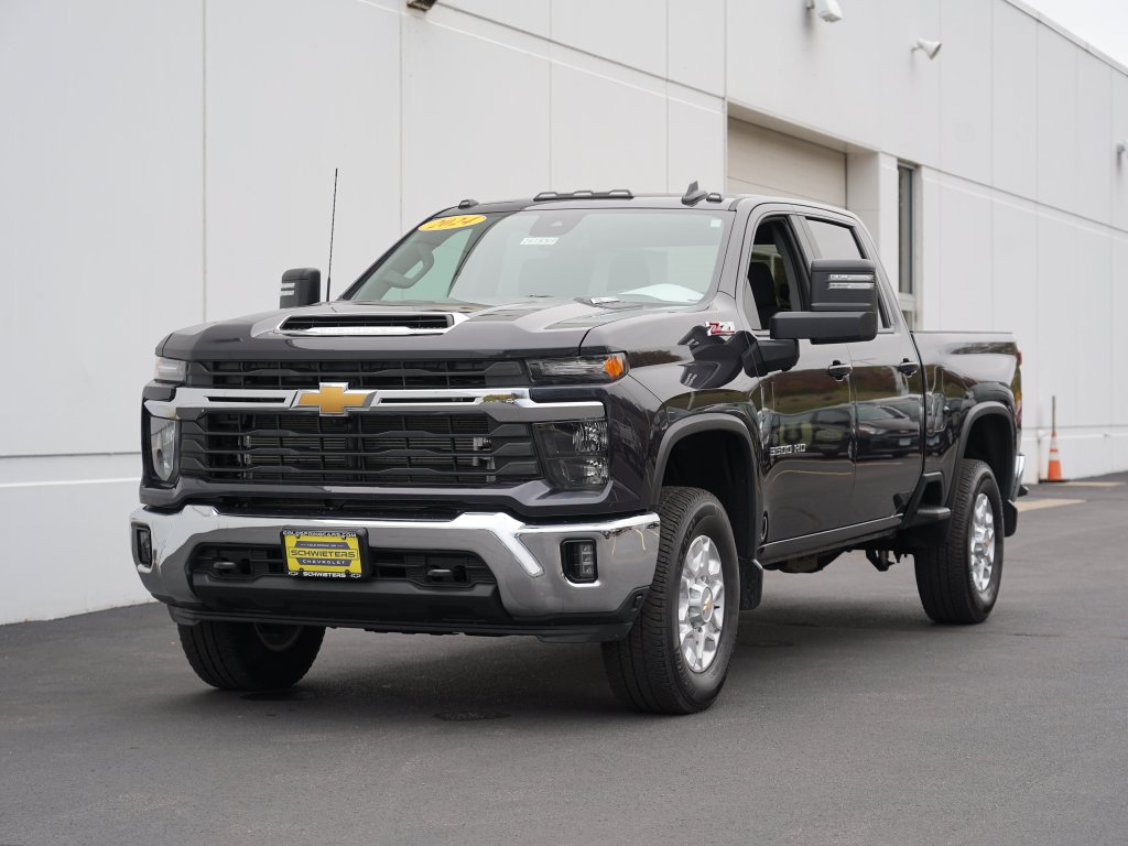 Certified 2024 Chevrolet Silverado 3500 LT w/ All Star Edition AWD/4WD image 8