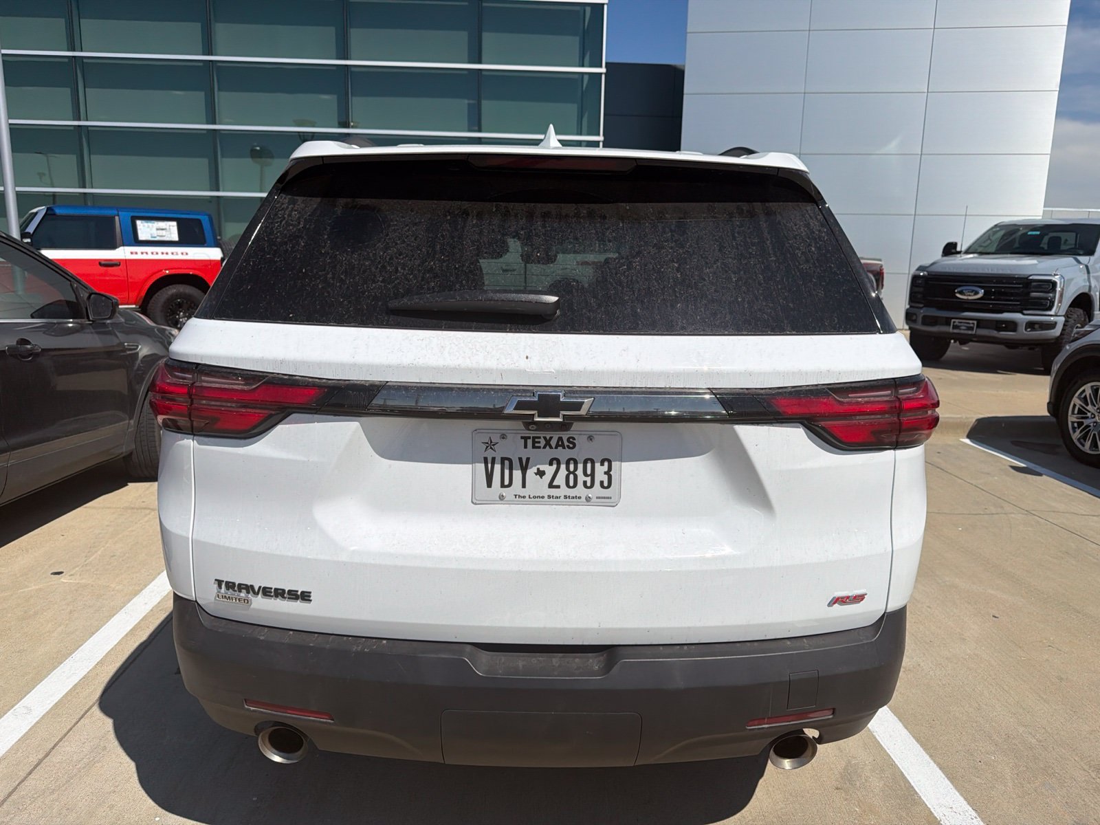 Used 2024 Chevrolet Traverse RS FWD image 4