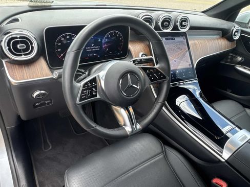 Used 2026 Mercedes-Benz GLC 300 image 19