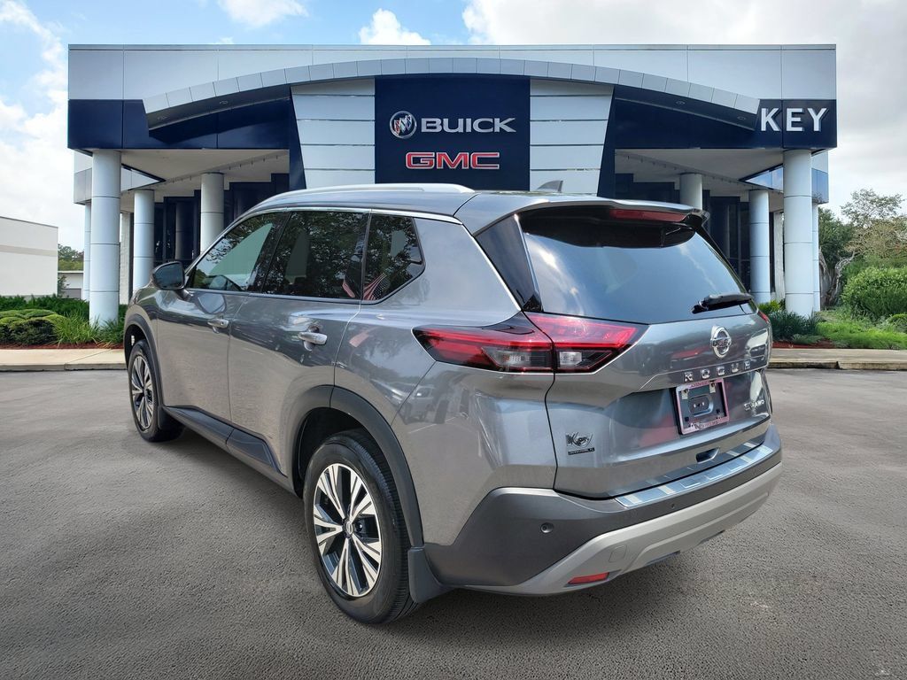 Used 2021 Nissan Rogue SV w/ Premium Package AWD/4WD image 3