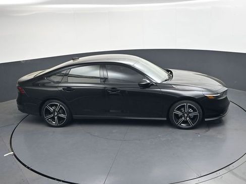 Used 2026 Honda Accord SE image 26