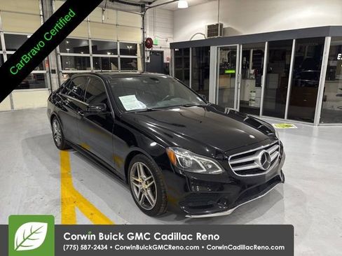 Used 2016 Mercedes-Benz E 400 4MATIC Sedan image 9