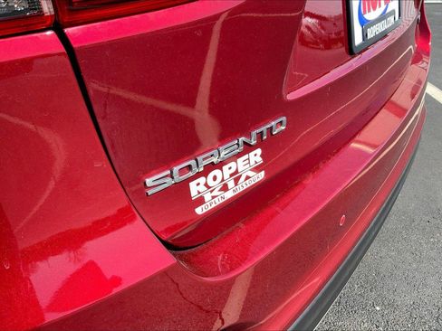 Used 2020 Kia Sorento EX AWD/4WD image 32