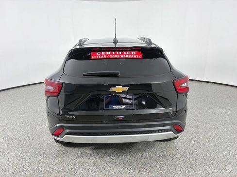 Used 2025 Chevrolet Trax LT w/ Driver Confidence Package FWD image 6