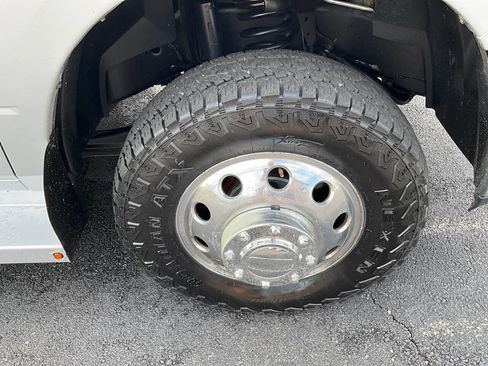 Used 2018 RAM 3500 Laramie image 52