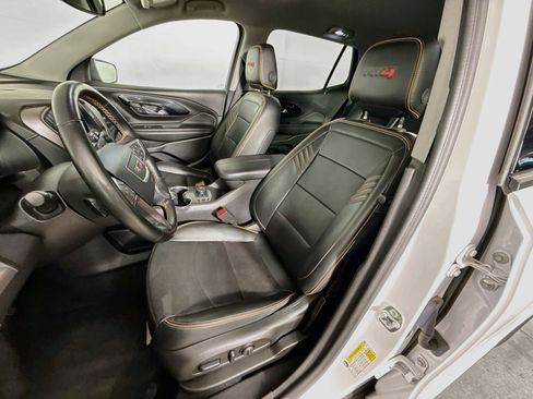 Used 2024 GMC Terrain AT4 AWD/4WD image 25