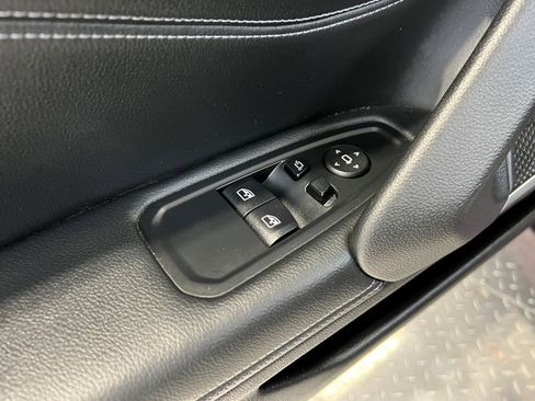 Used 2023 BMW Z4 sDrive30i w/ Driving Assistance Package image 24