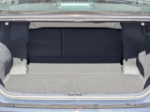 Used 2025 Toyota Camry SE image 6